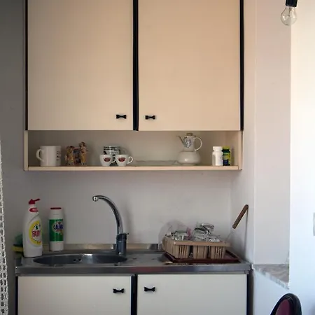 Cozy 2 Bedroom With Balcony Albania Pogradec